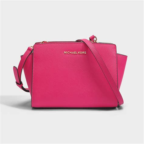 michael kors selma messenger bag malaysia|Michael Kors selma crossbody.